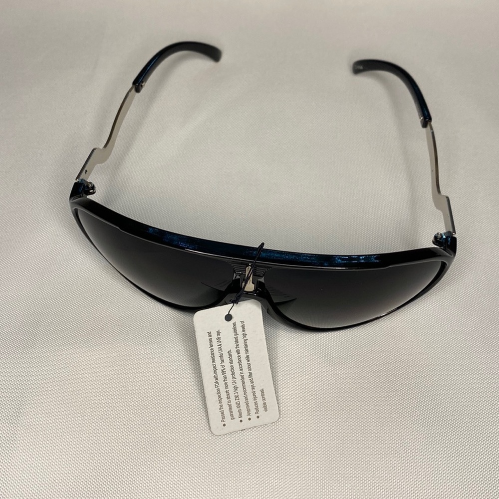 Fashion Sunglasses Black and Silver